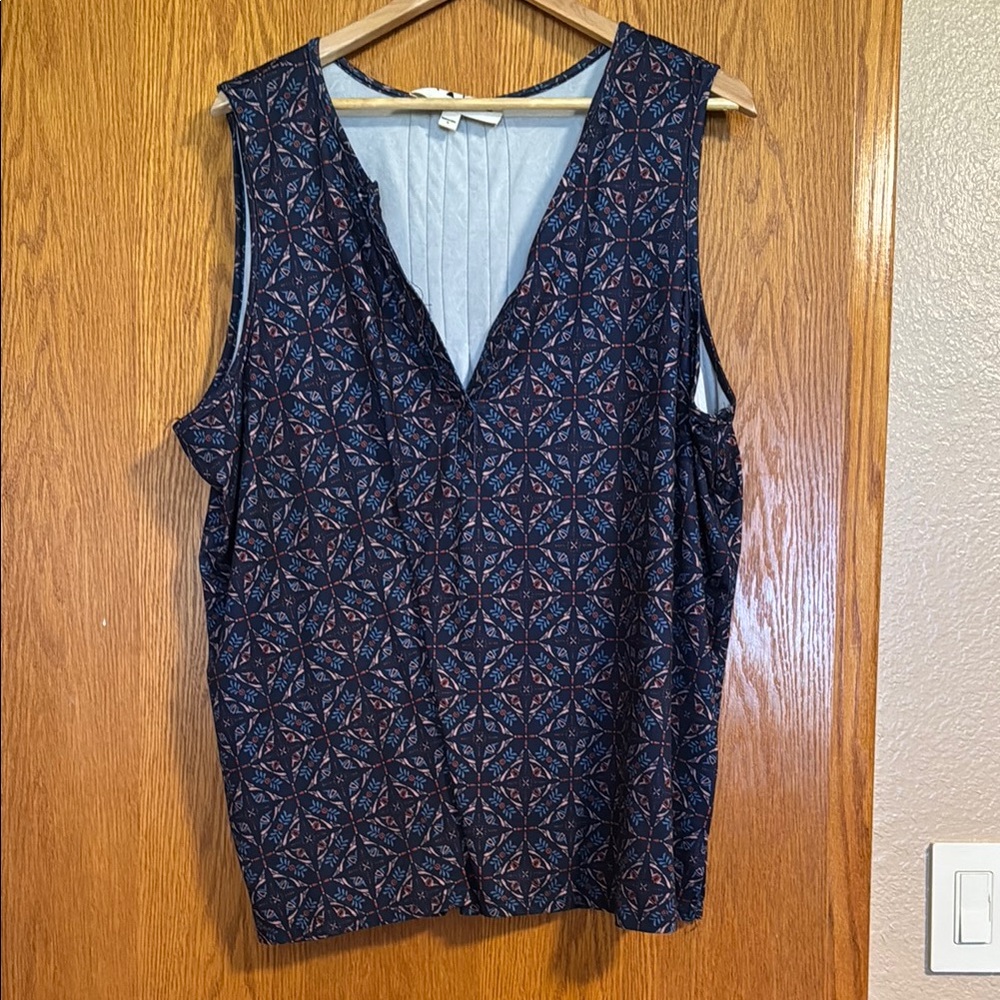 Blue Hiatus Tank Top with V-Neckline size 2X